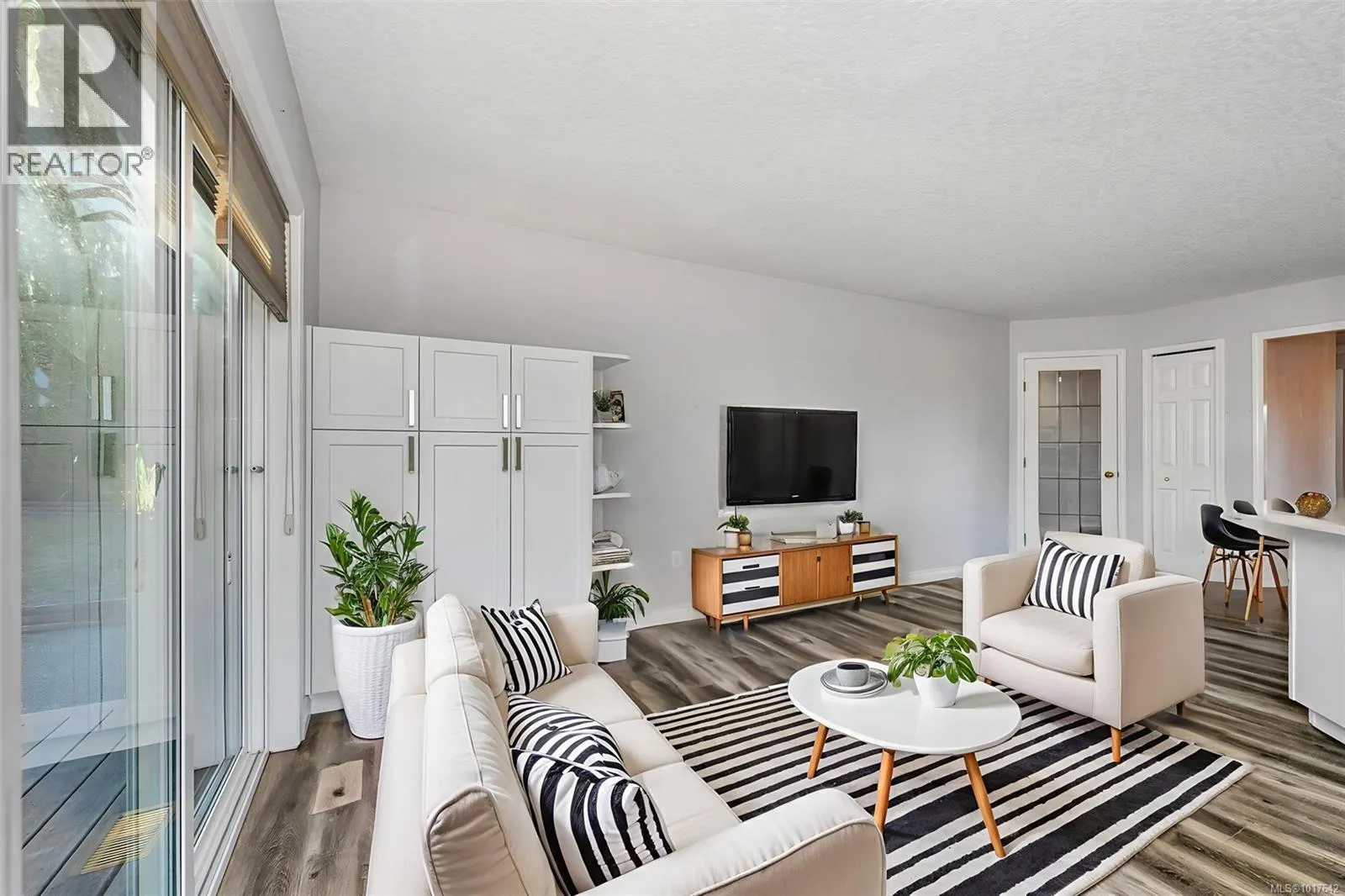 2431 Wilcox Terr