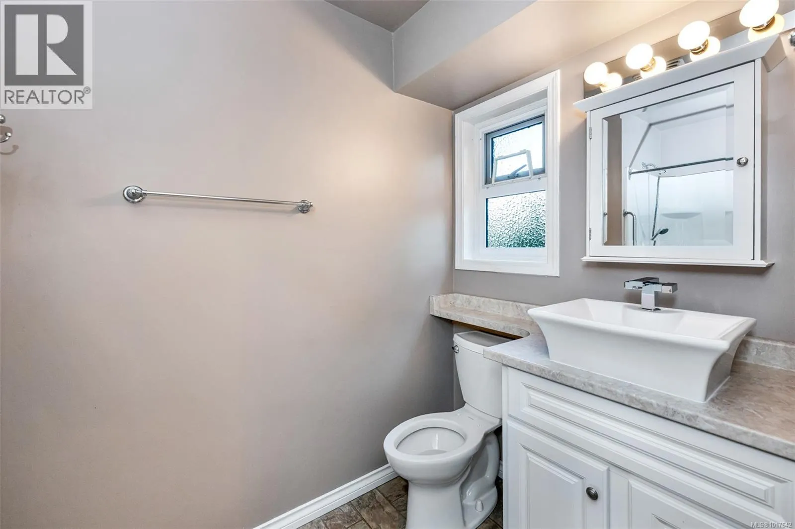 2431 Wilcox Terr