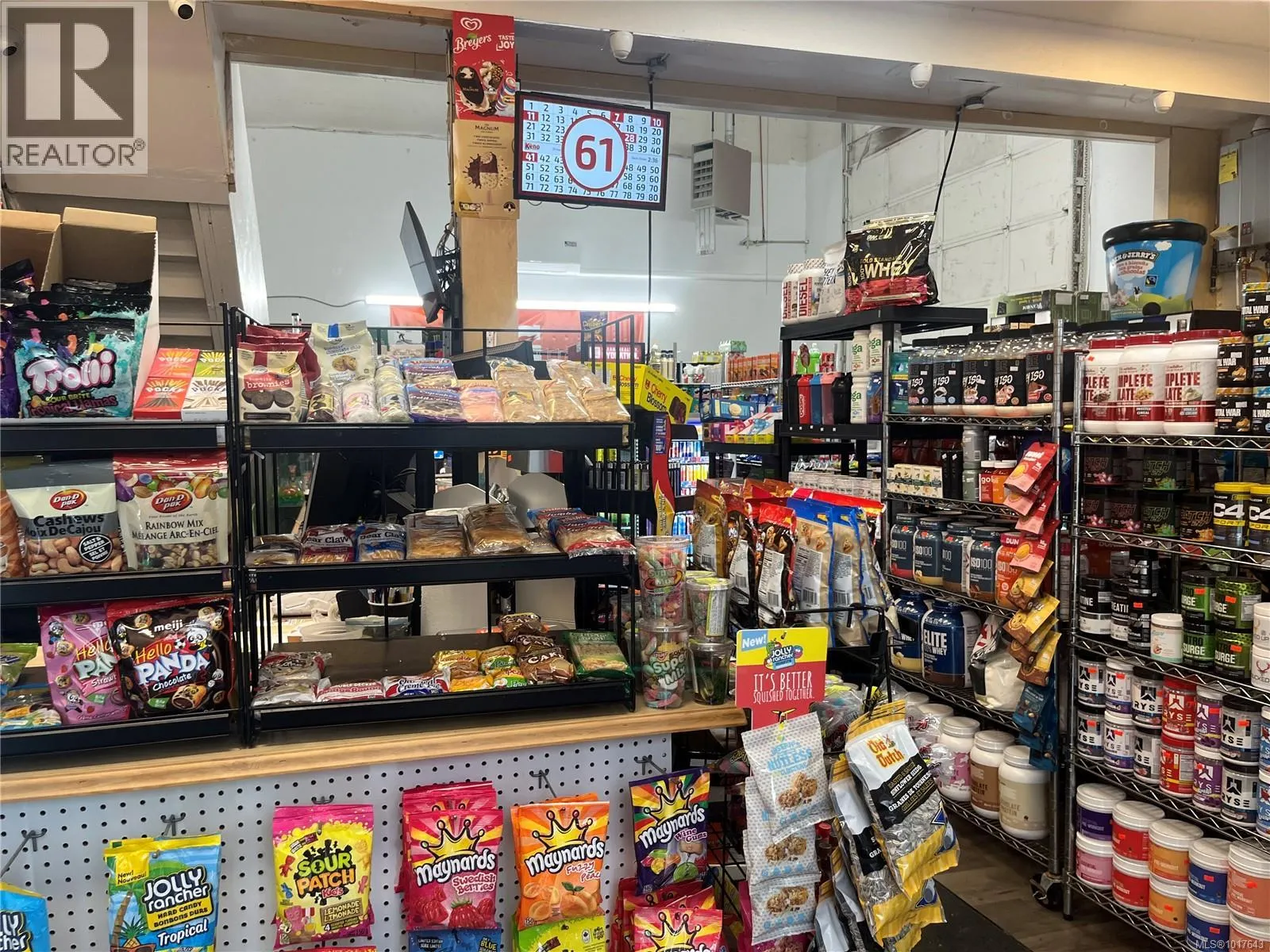 101 2031 Malaview Ave