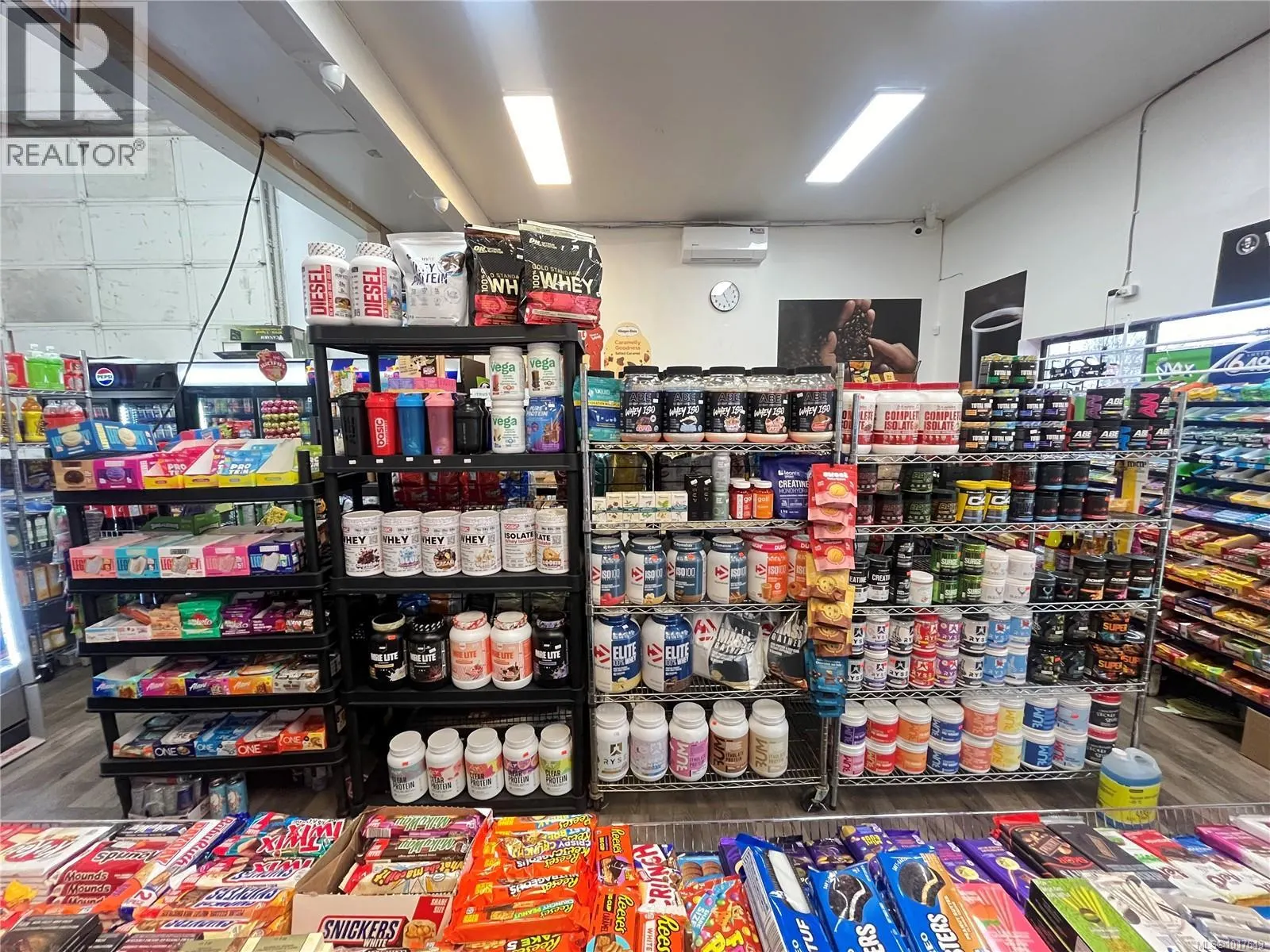 101 2031 Malaview Ave