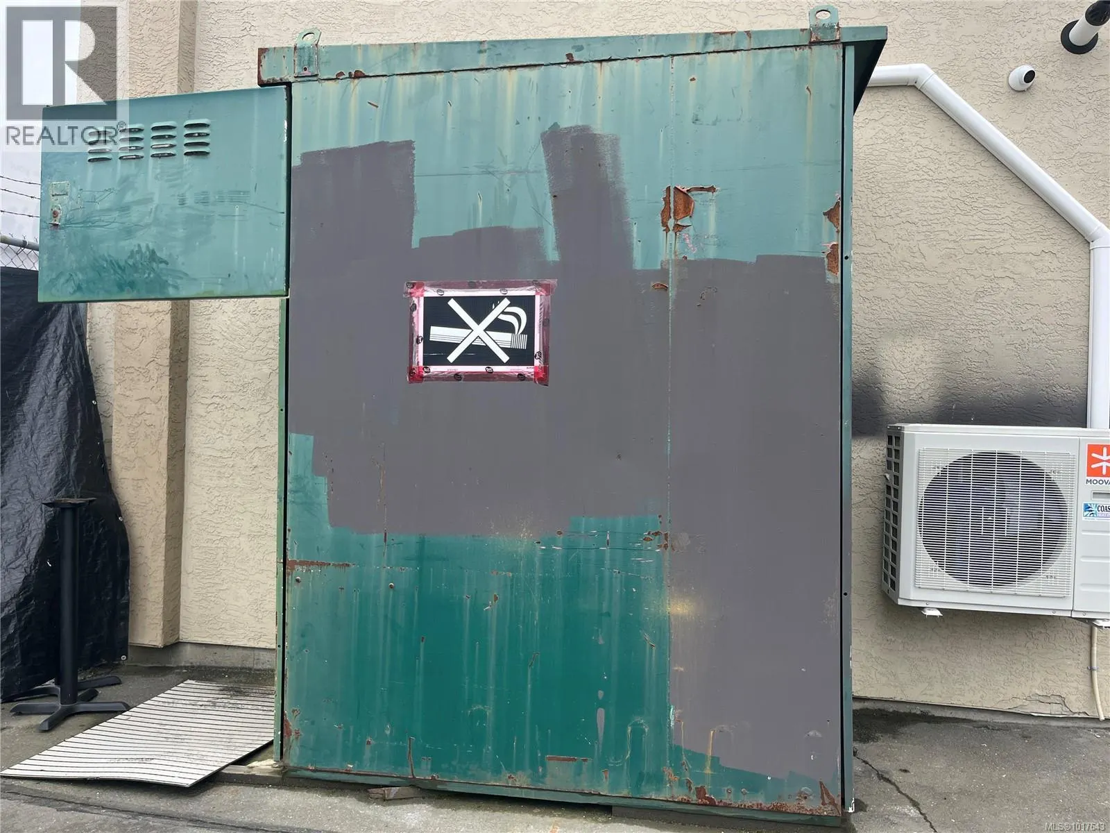 101 2031 Malaview Ave