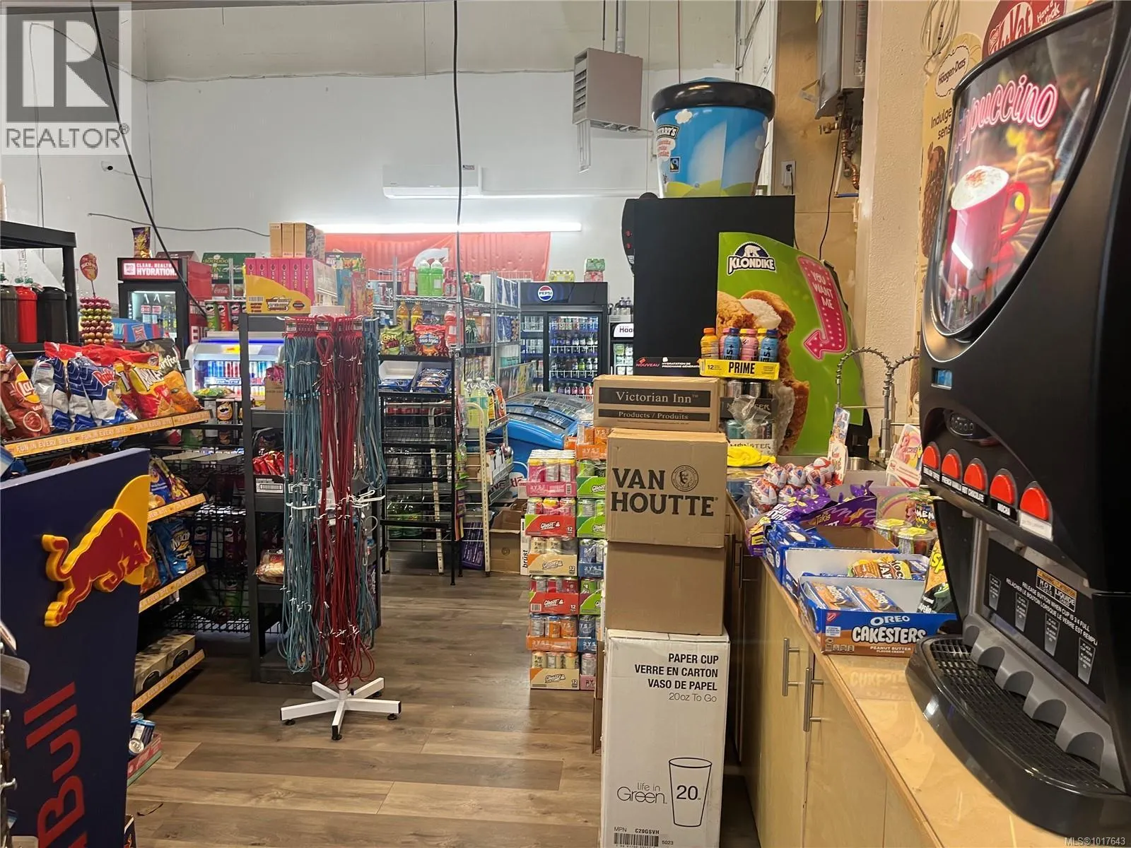 101 2031 Malaview Ave