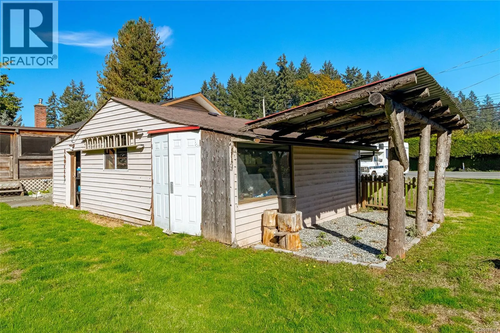 9384 Chemainus Rd