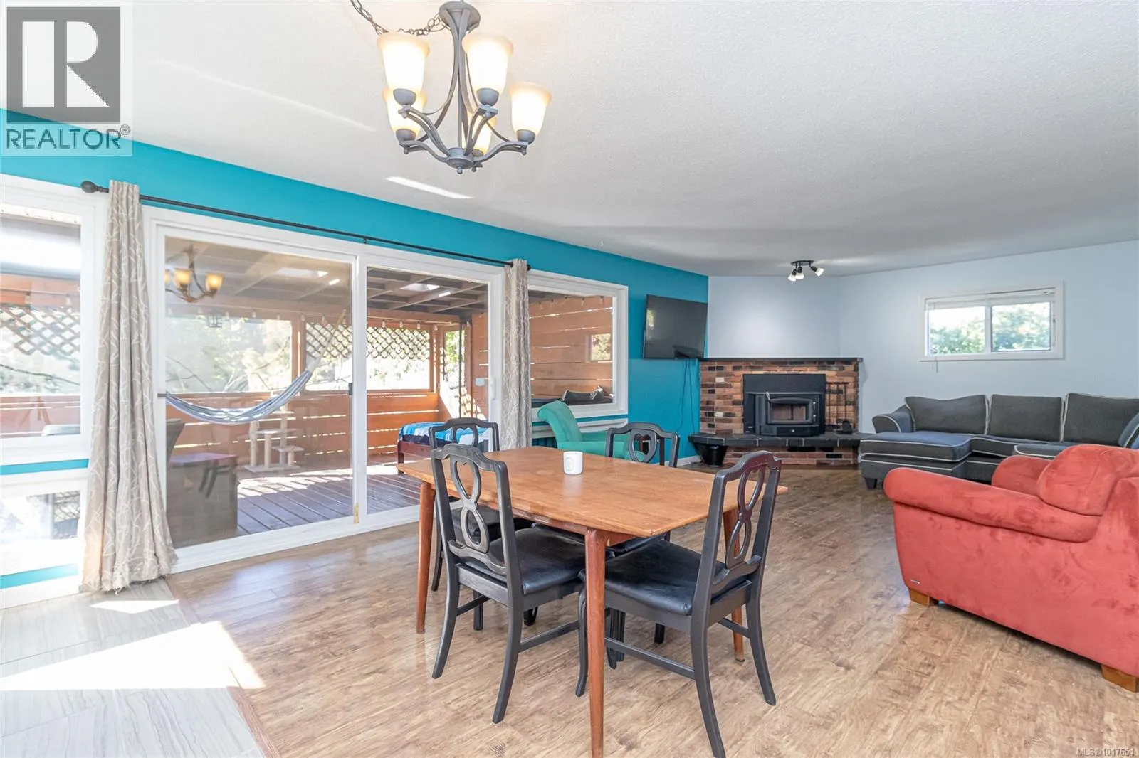 9384 Chemainus Rd