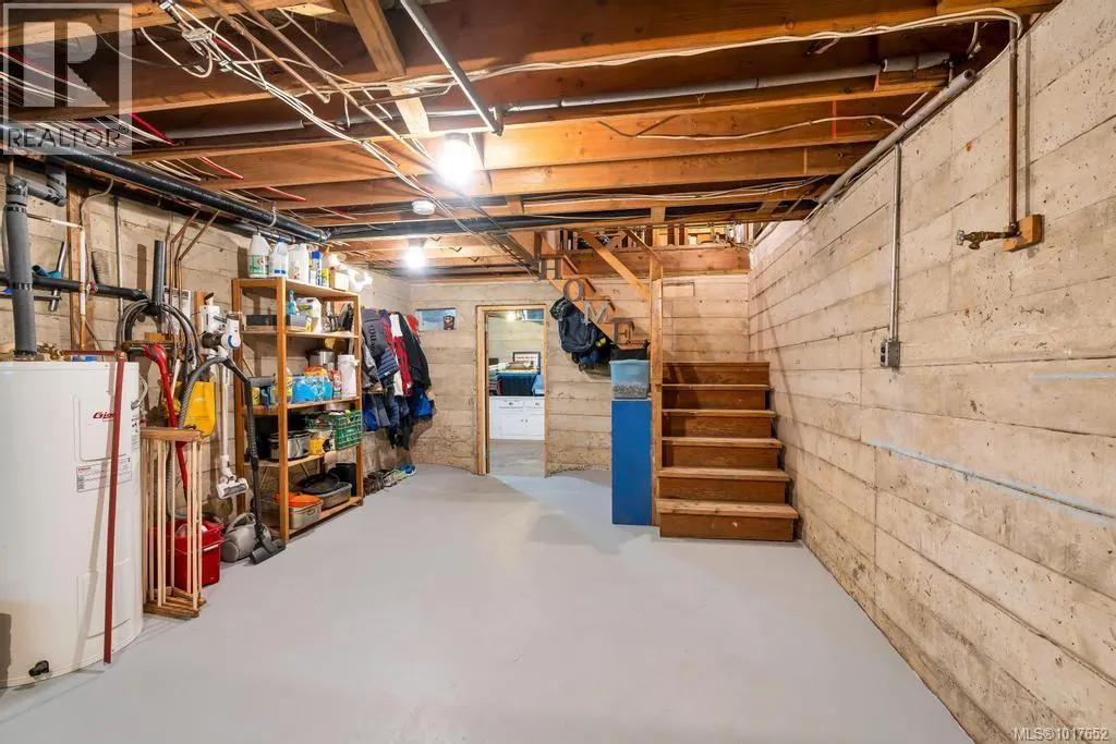 3003 Glen Eagles Rd