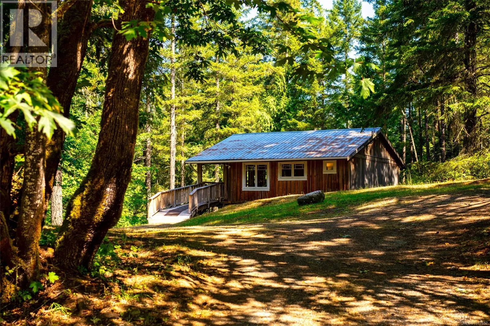 3003 Glen Eagles Rd