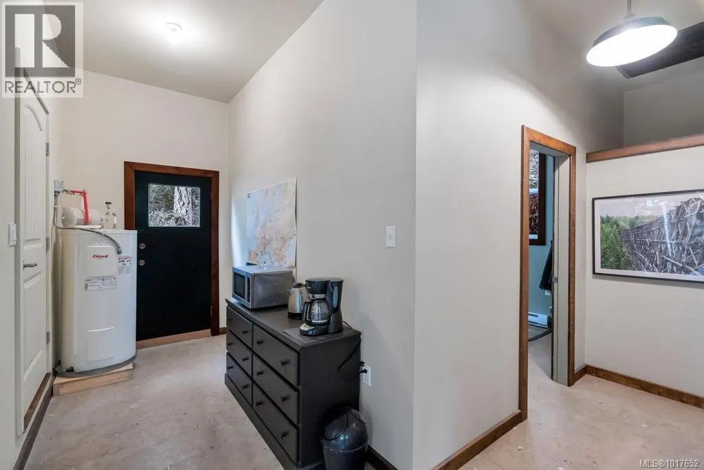 3003 Glen Eagles Rd