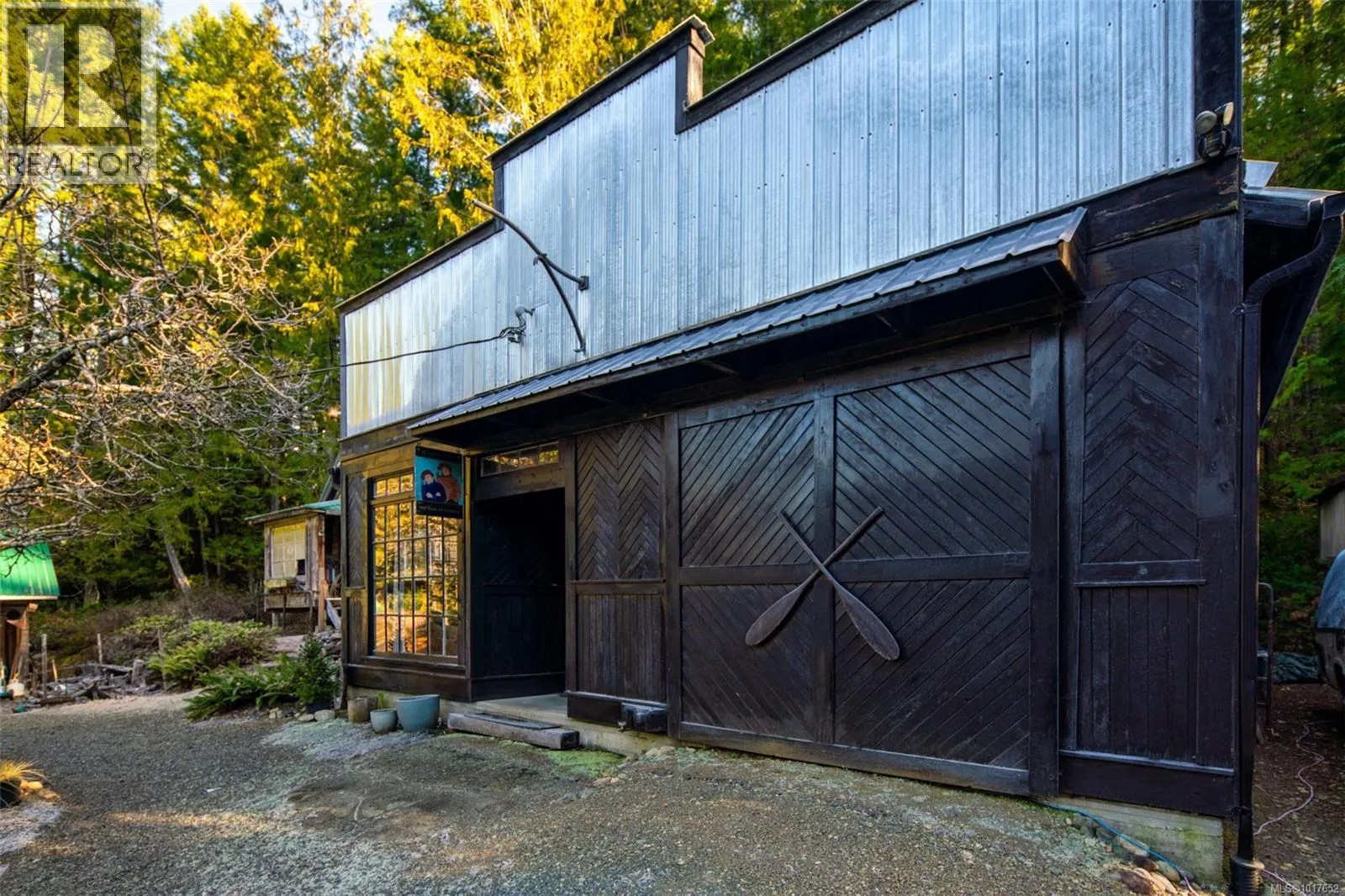 3003 Glen Eagles Rd