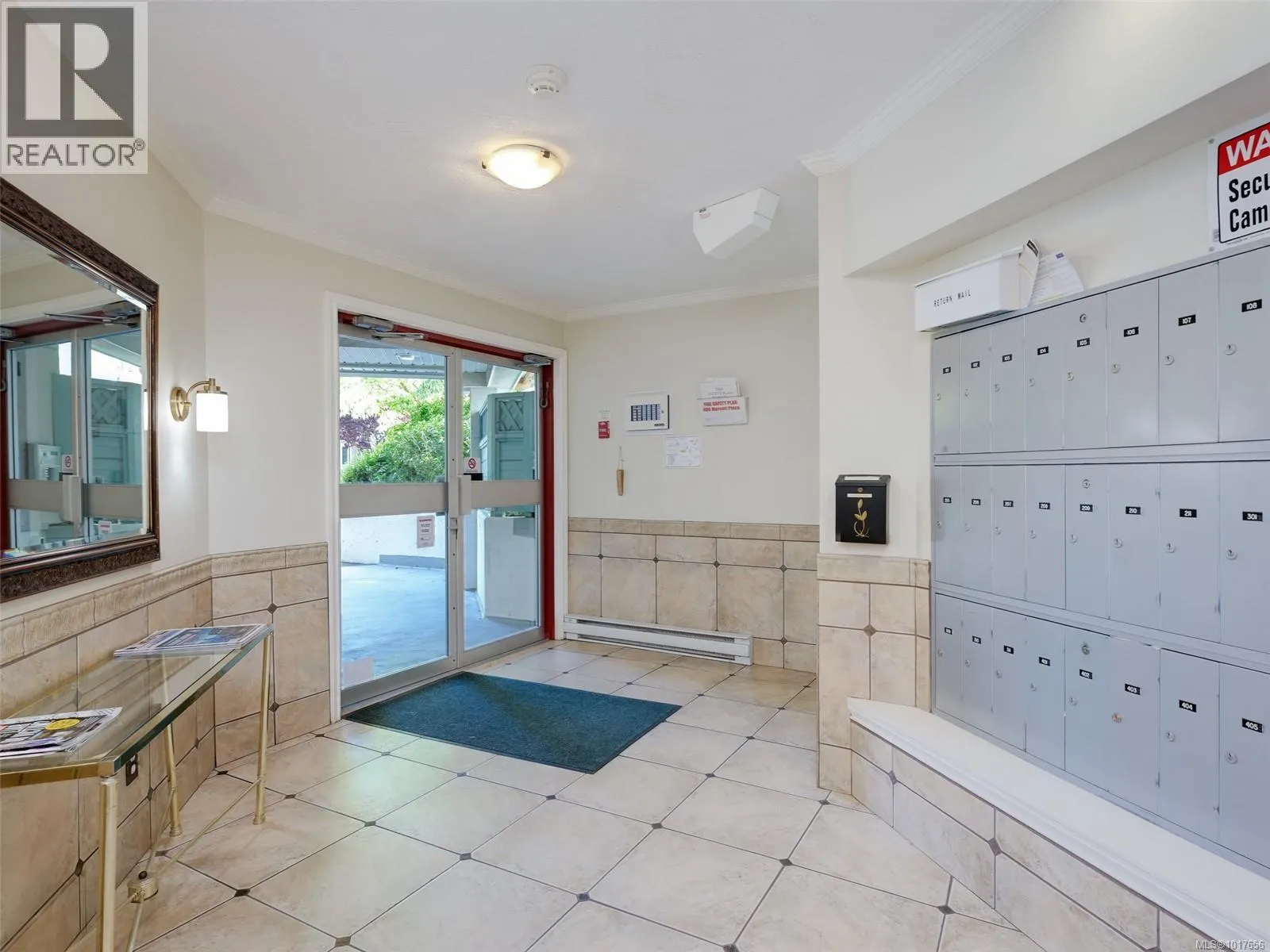 410 490 Marsett Pl