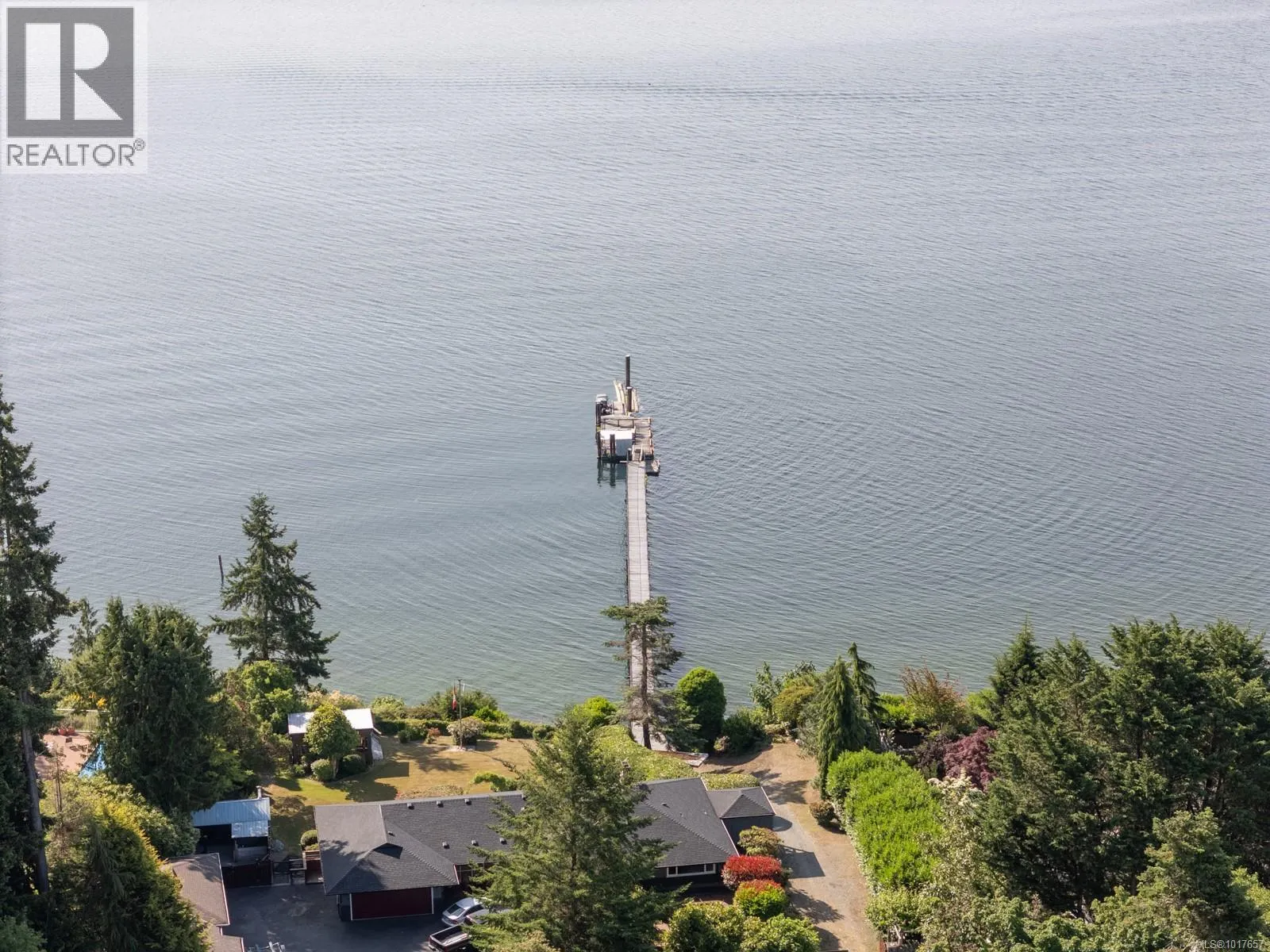 5957 Sooke Rd