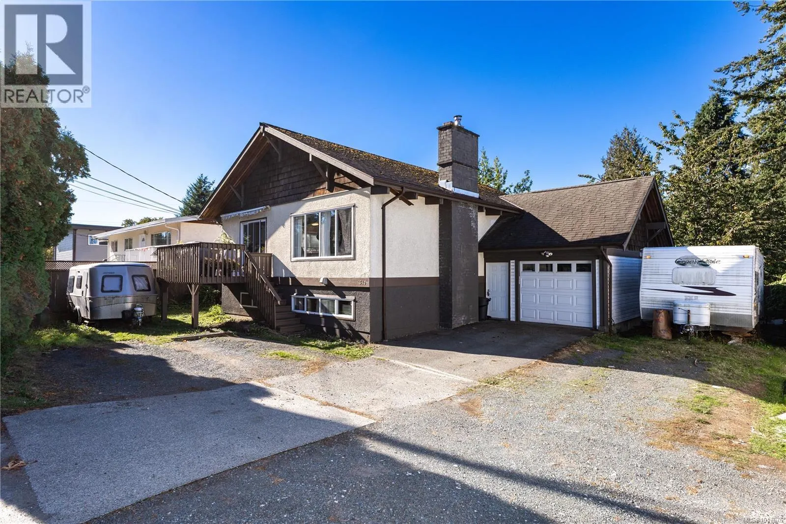 520 Dogwood St