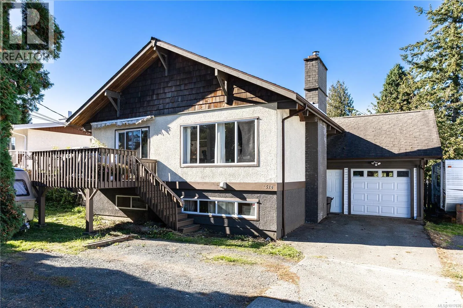 520 Dogwood St