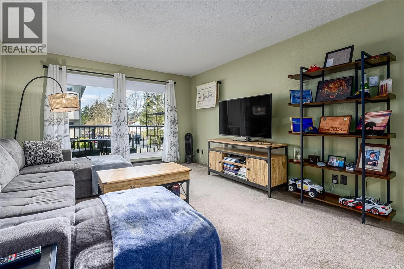 212 1015 Cumberland Rd