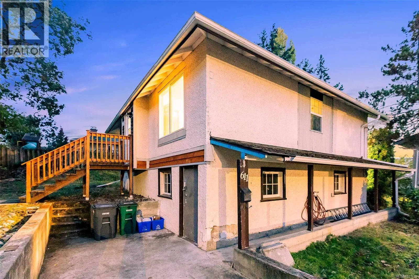 611 Polyanthus Cres