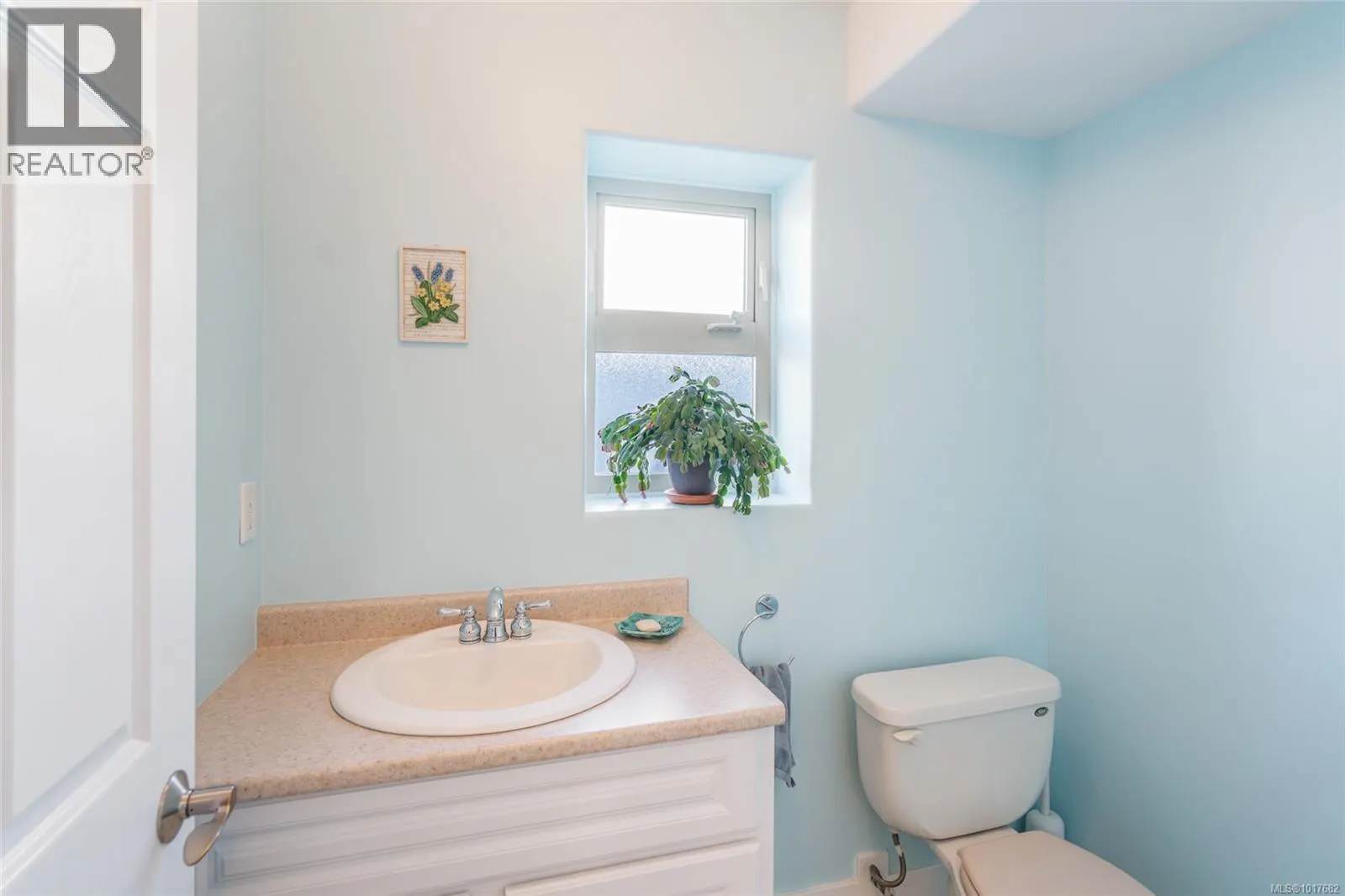 526 Douglas Pl