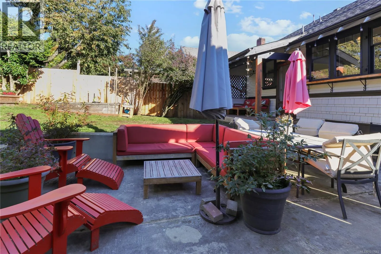 505 Stewart Ave