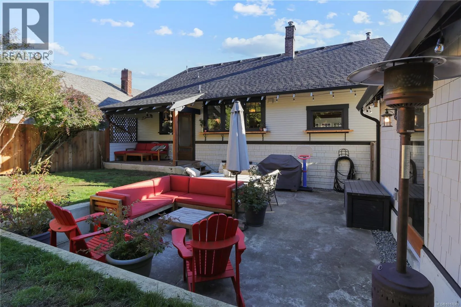 505 Stewart Ave
