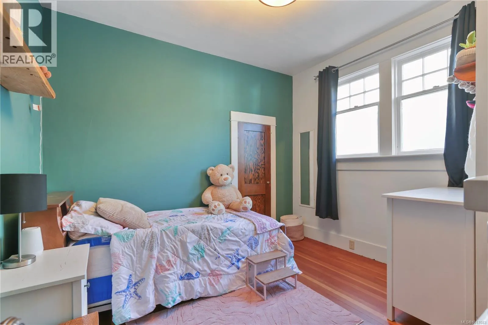 505 Stewart Ave