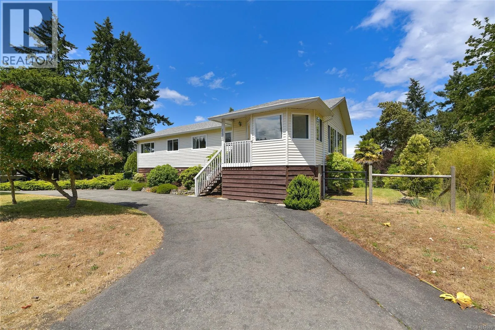 1125 Fairbanks Rd