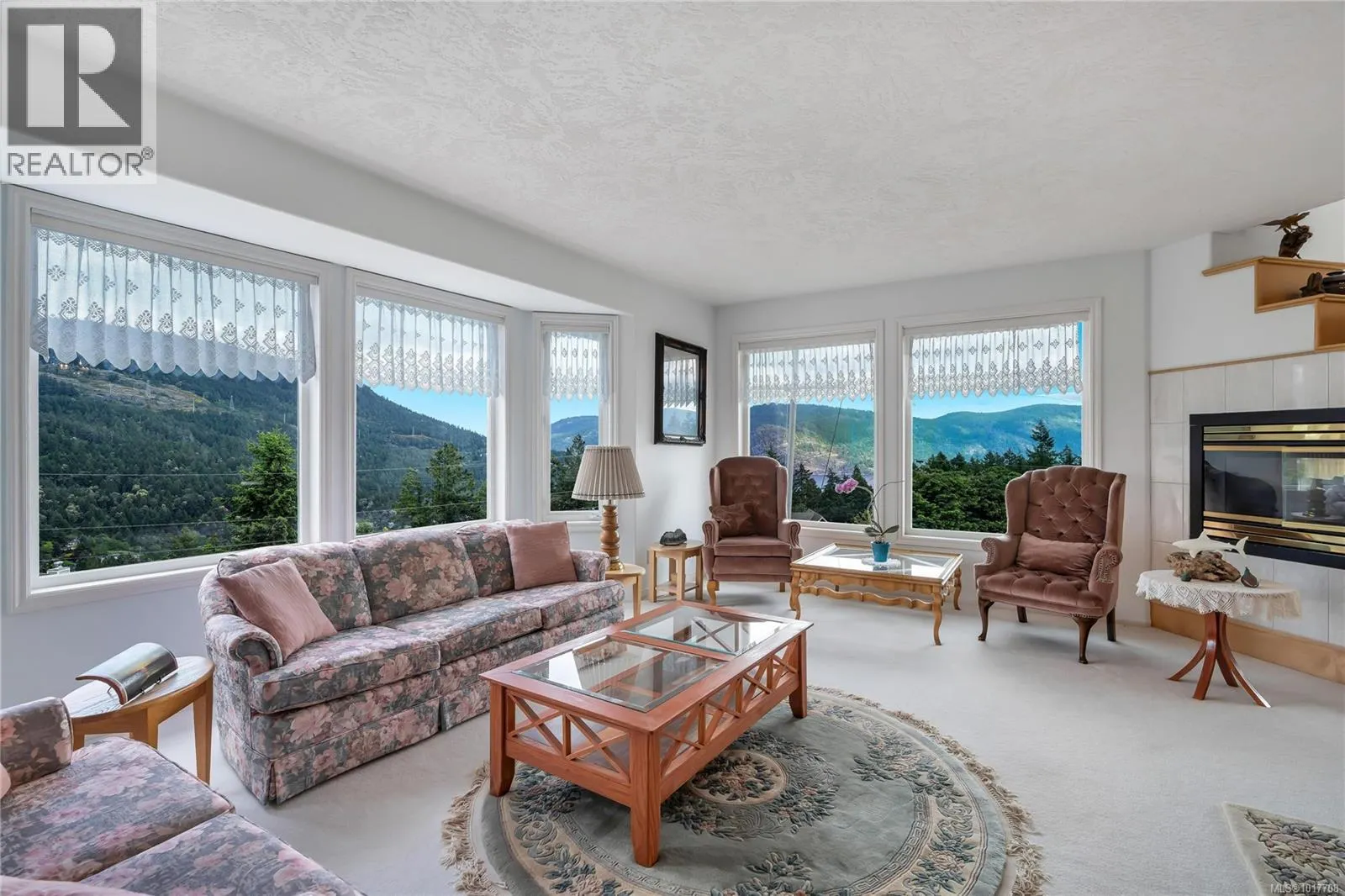 6572 Bird's Eye Dr