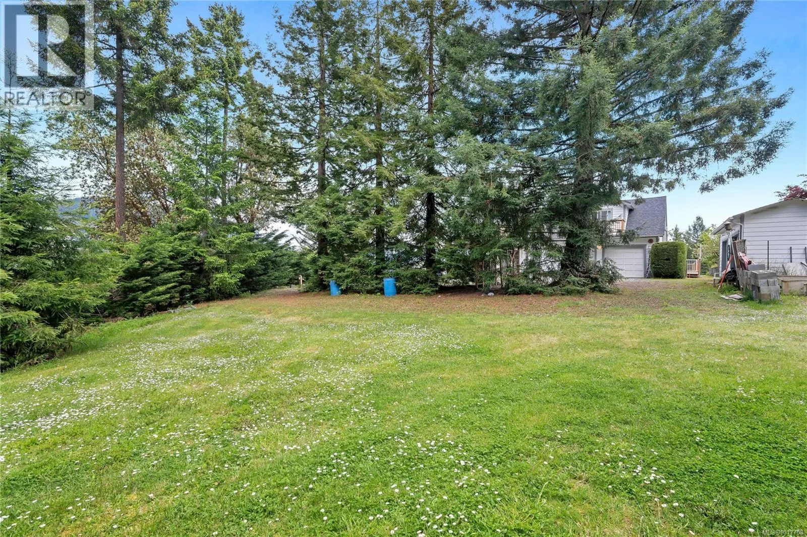 6572 Bird's Eye Dr