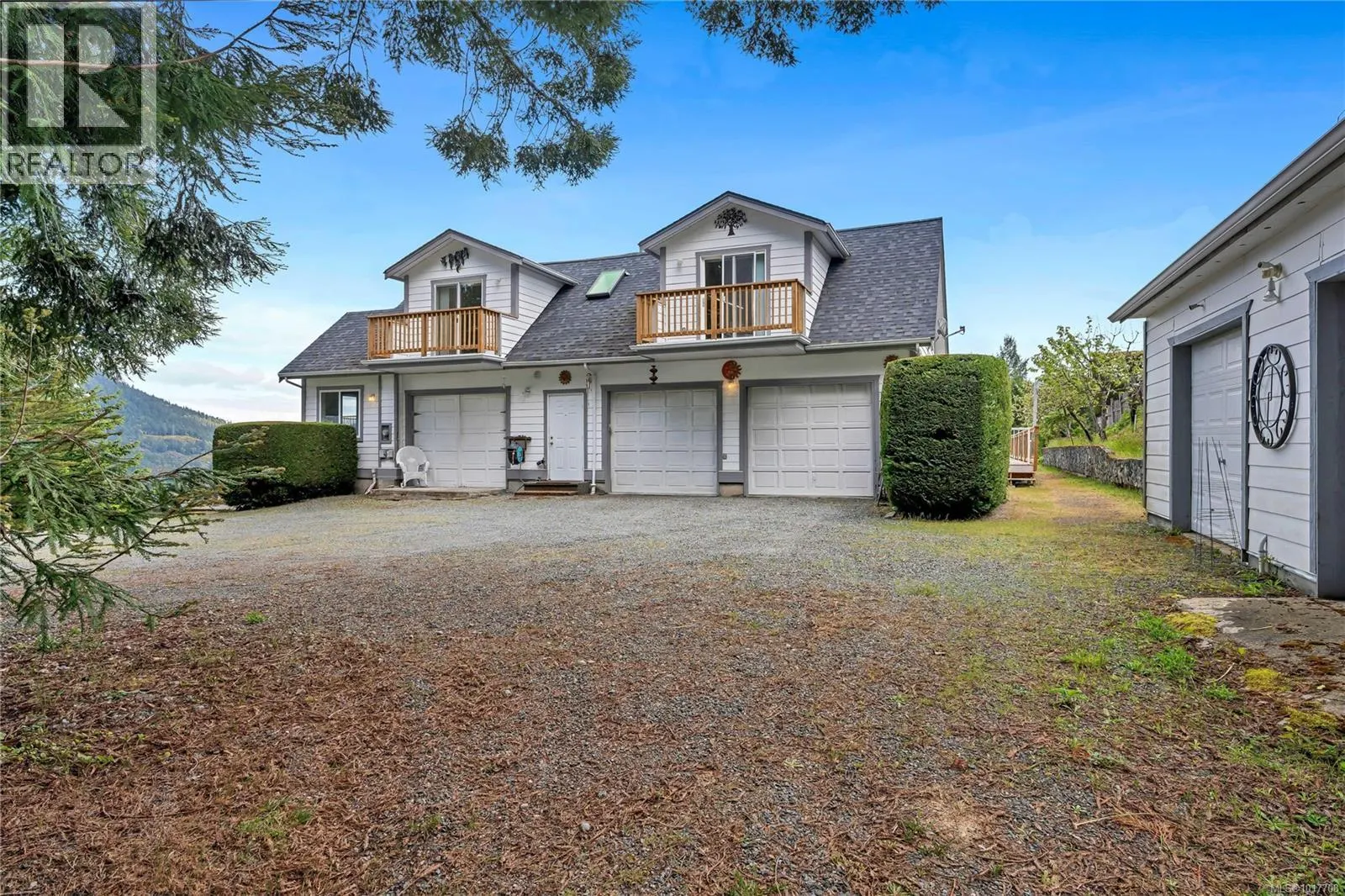 6572 Bird's Eye Dr