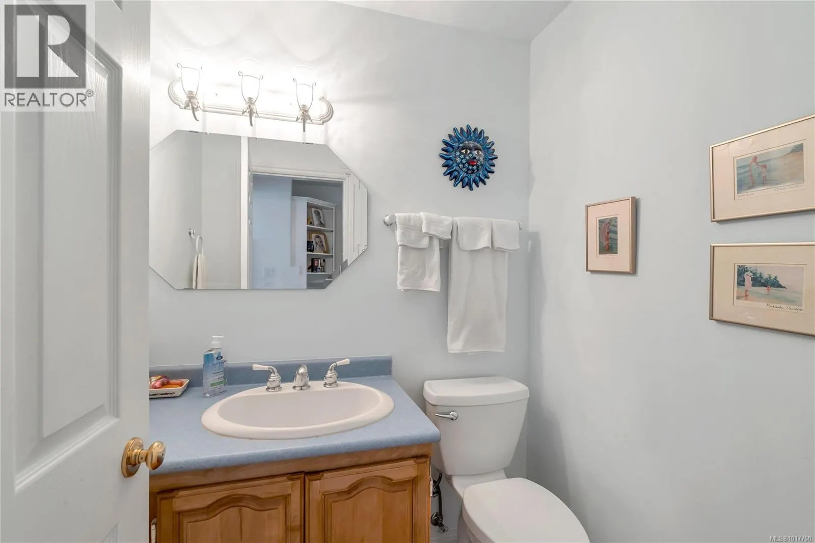 6572 Bird's Eye Dr