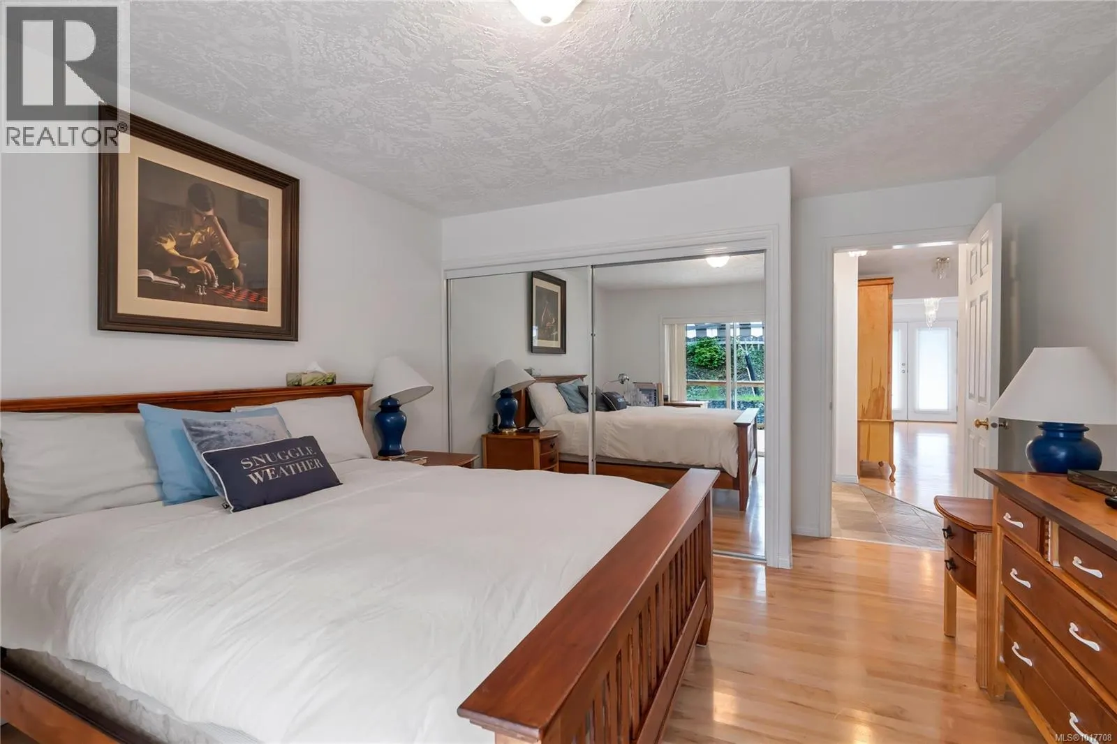 6572 Bird's Eye Dr