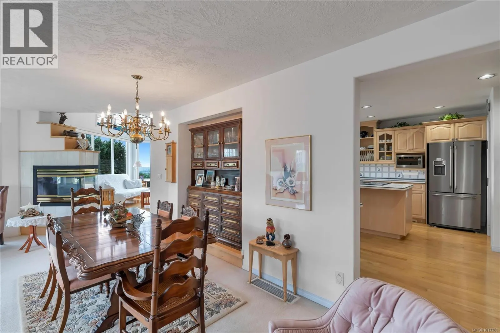 6572 Bird's Eye Dr