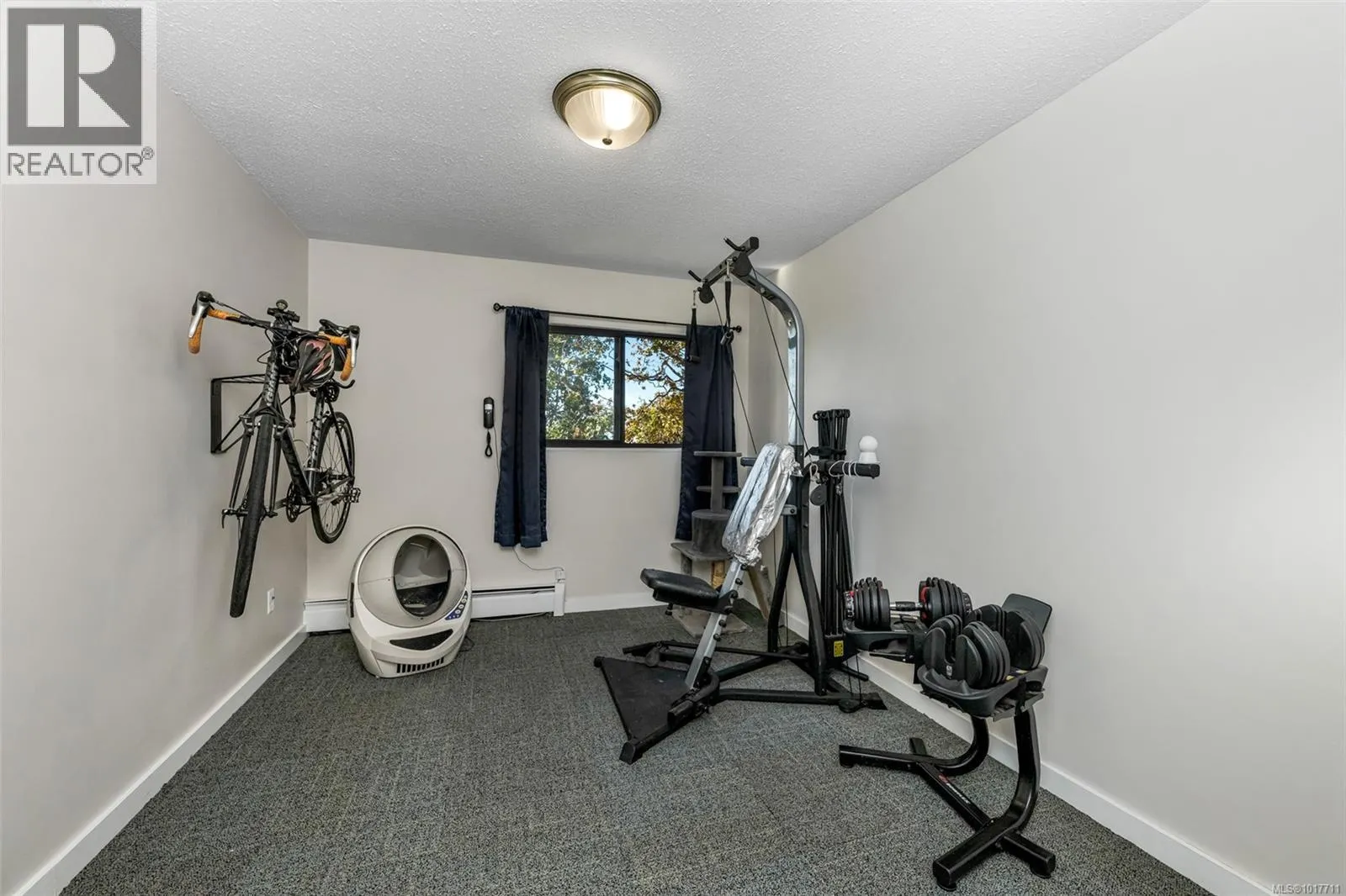205 1000 Esquimalt Rd