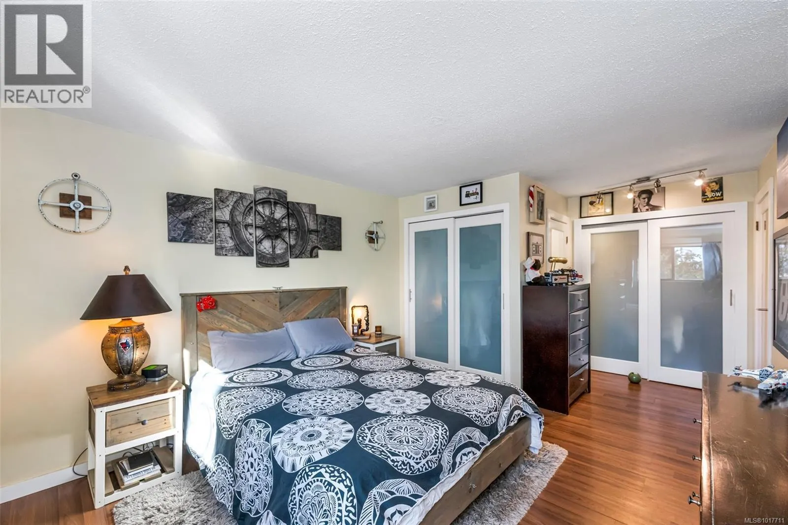 205 1000 Esquimalt Rd