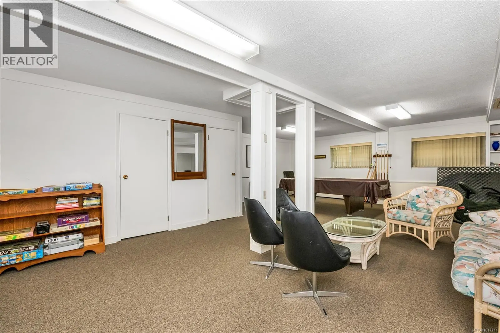 205 1000 Esquimalt Rd