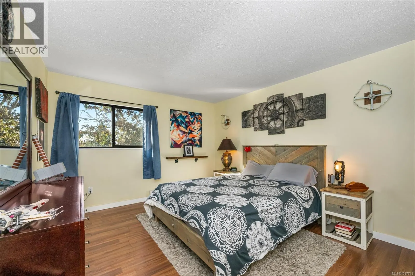 205 1000 Esquimalt Rd
