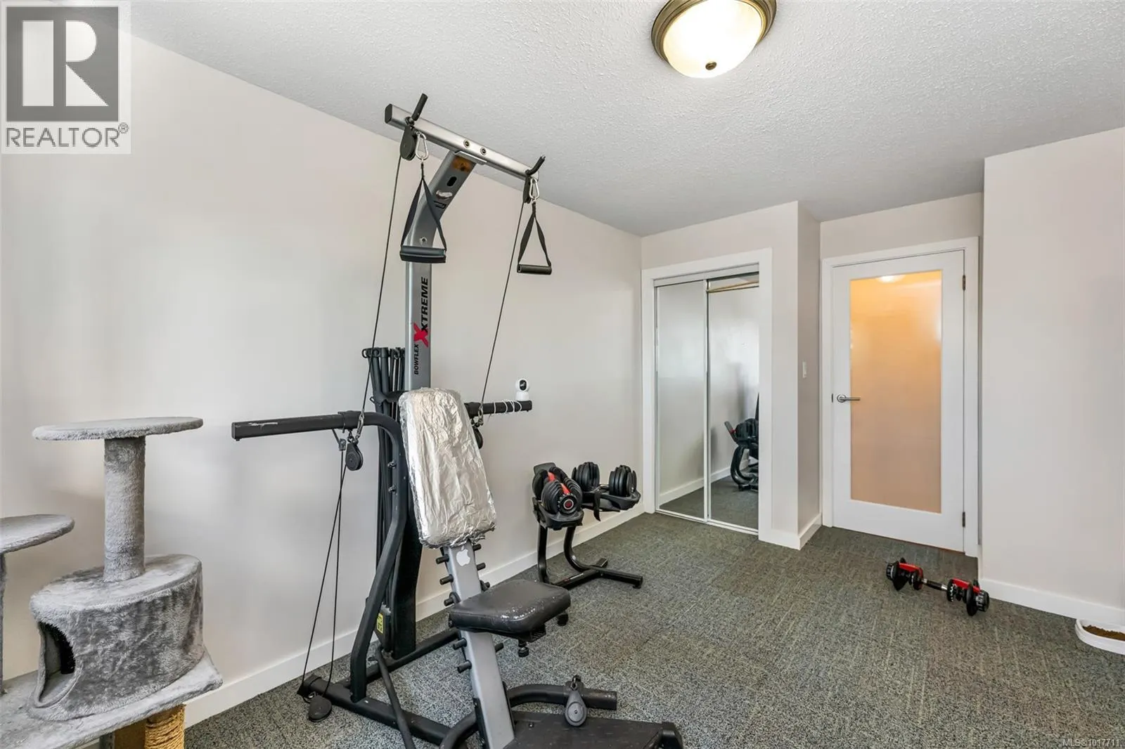 205 1000 Esquimalt Rd