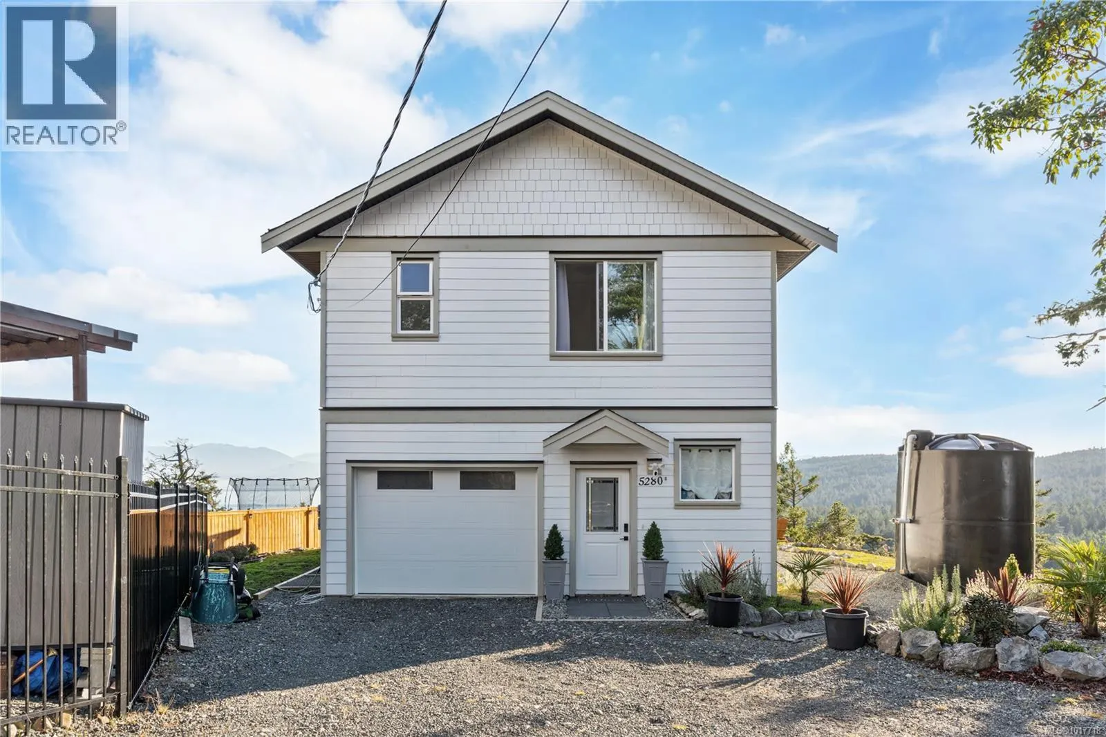 D 5280 East Sooke Rd