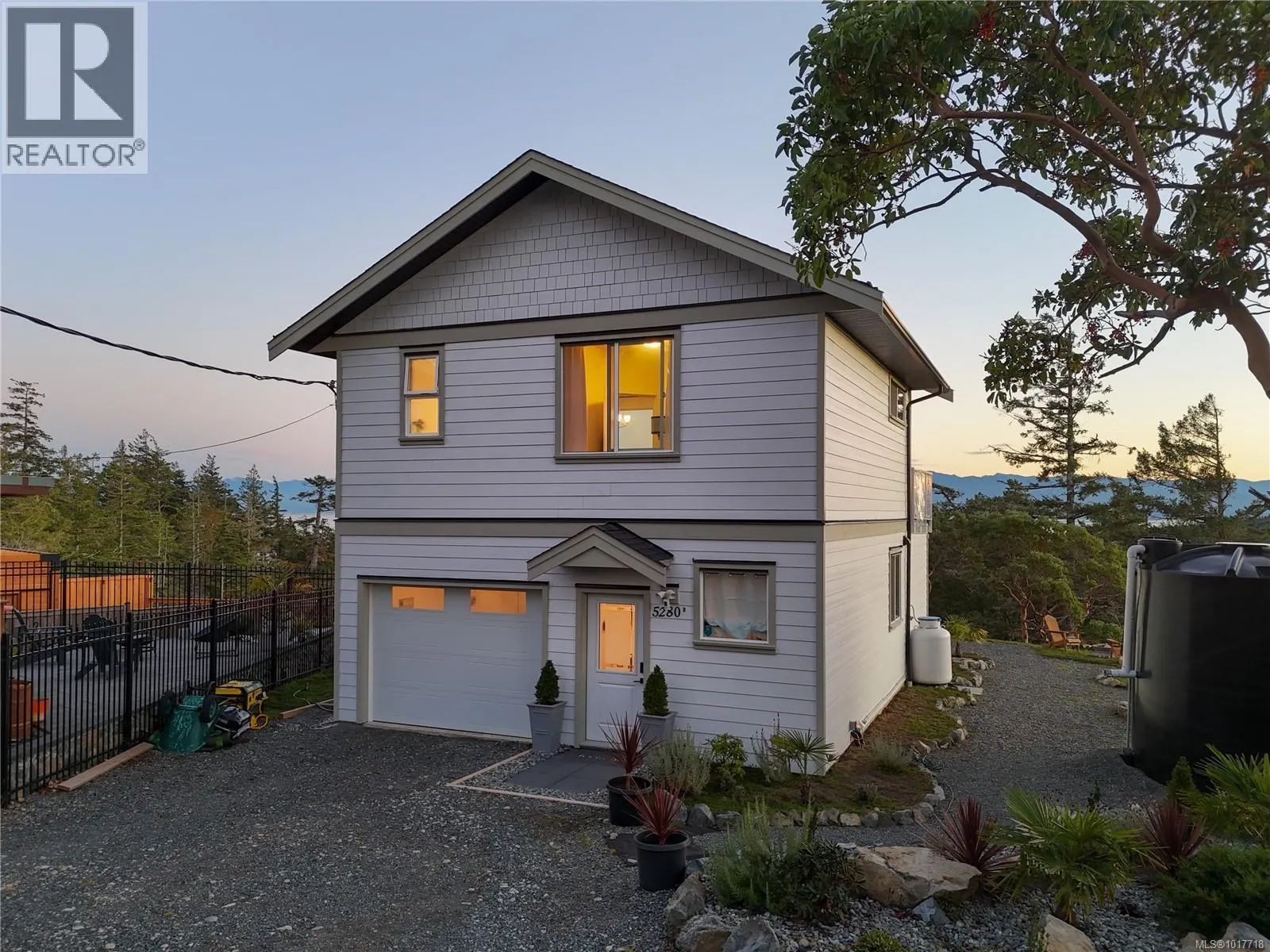 D 5280 East Sooke Rd