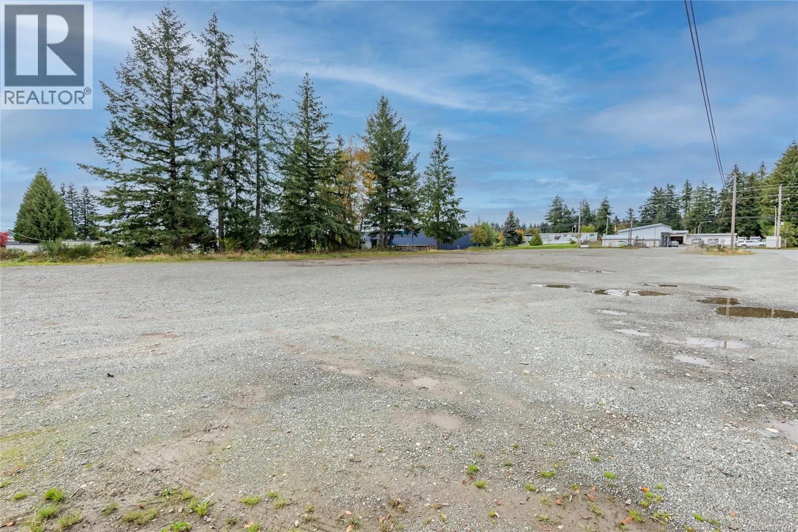 1687 Perth Rd