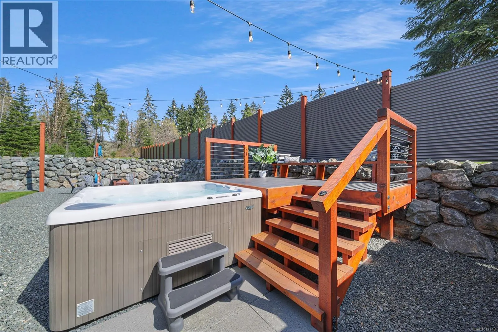 6345 Karen Pl