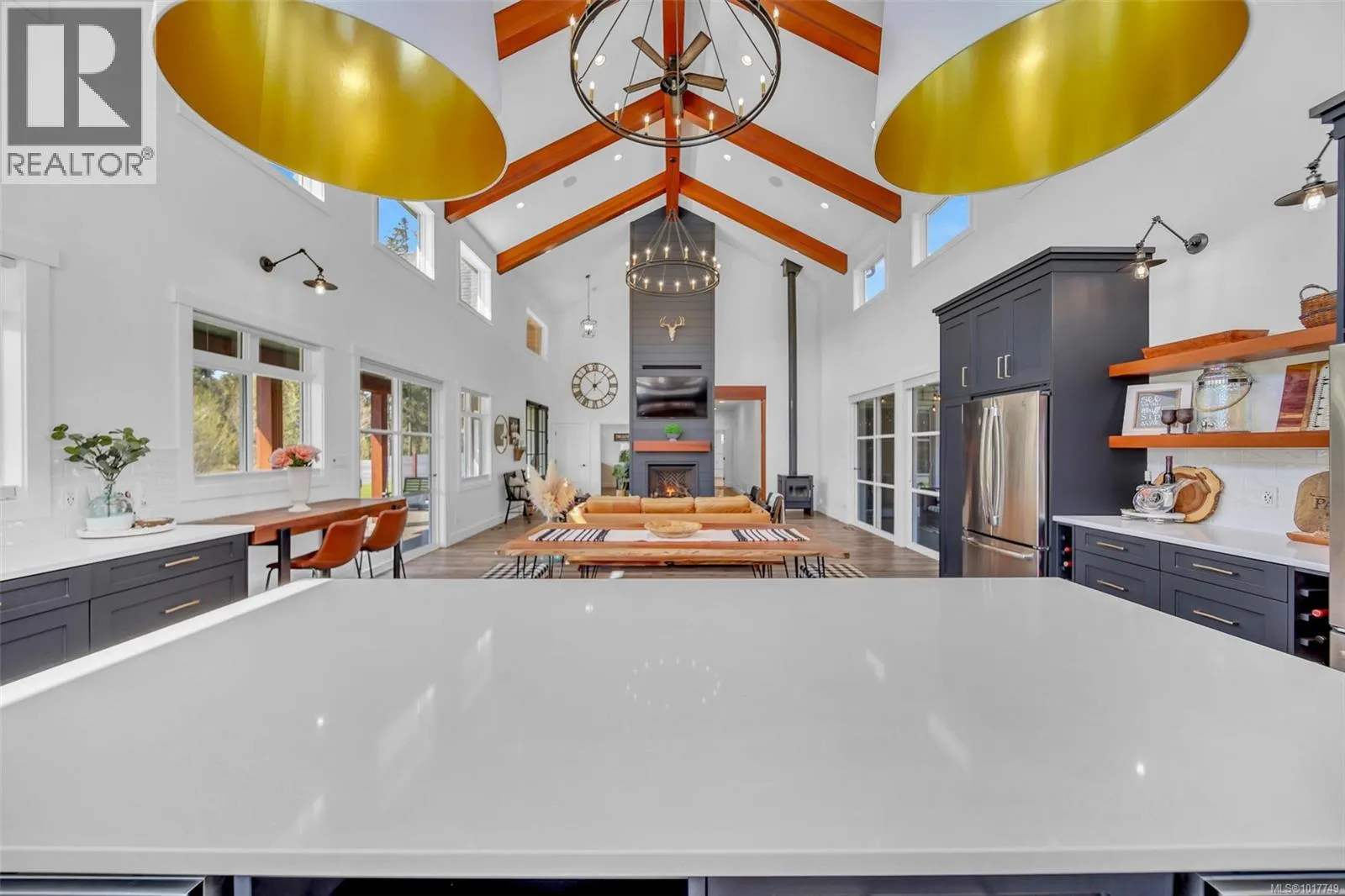 6345 Karen Pl