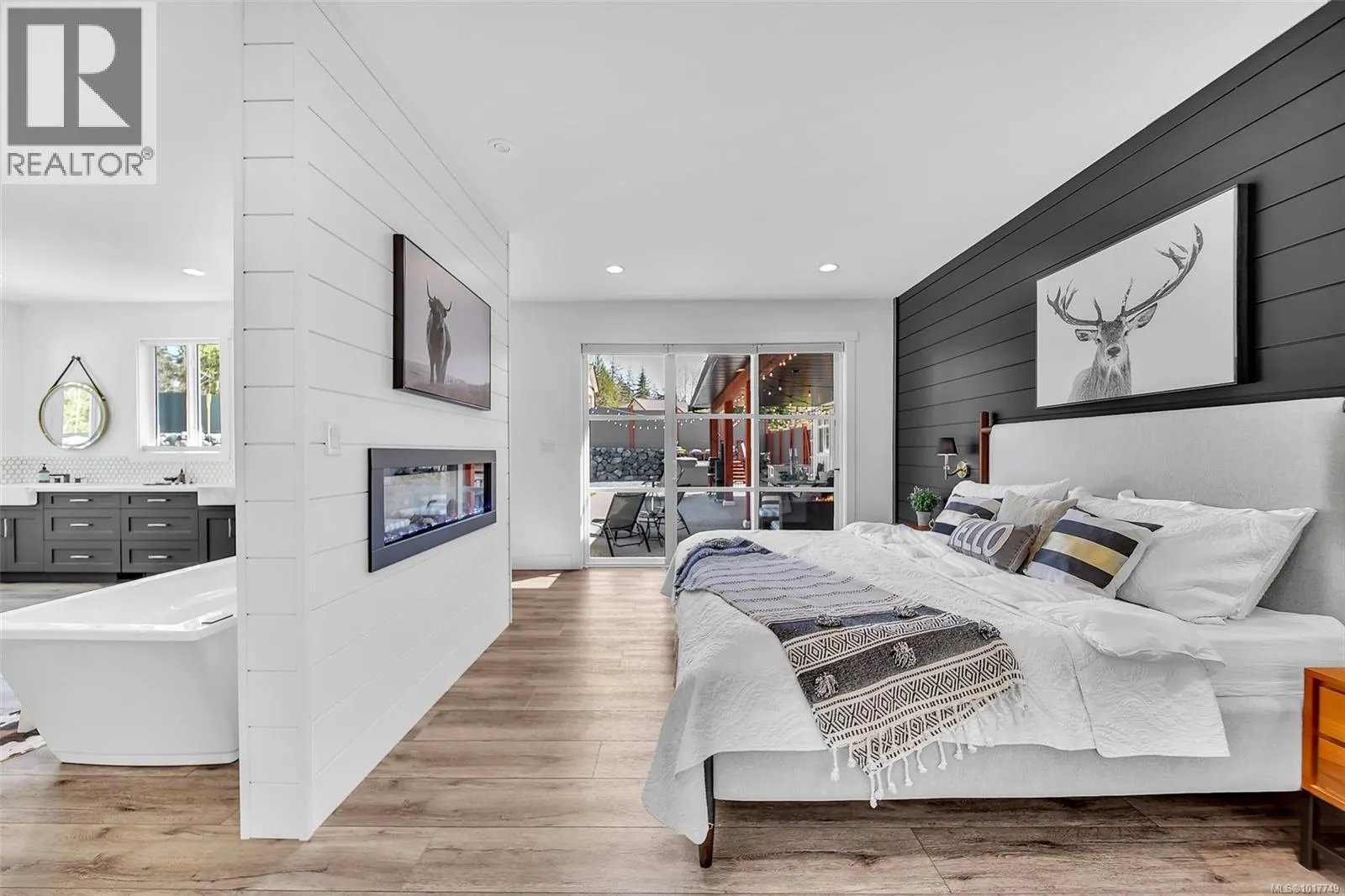 6345 Karen Pl