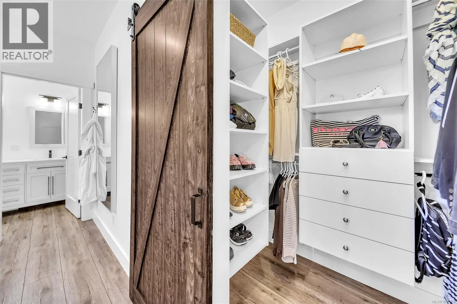 6345 Karen Pl
