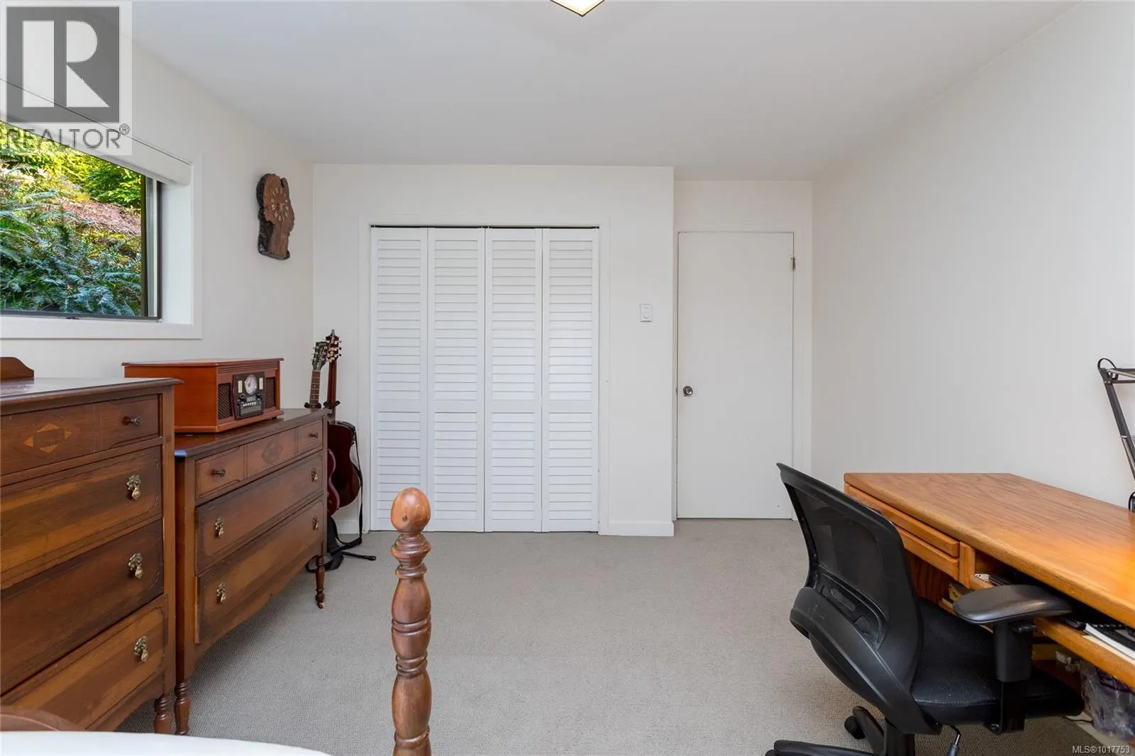 4689 Boulderwood Dr