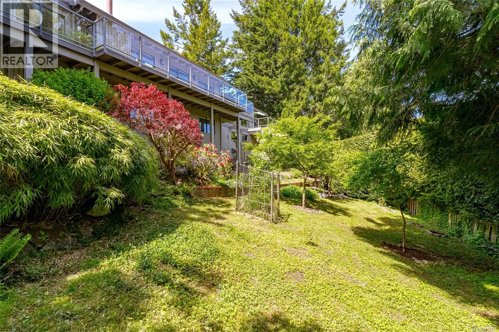 4689 Boulderwood Dr