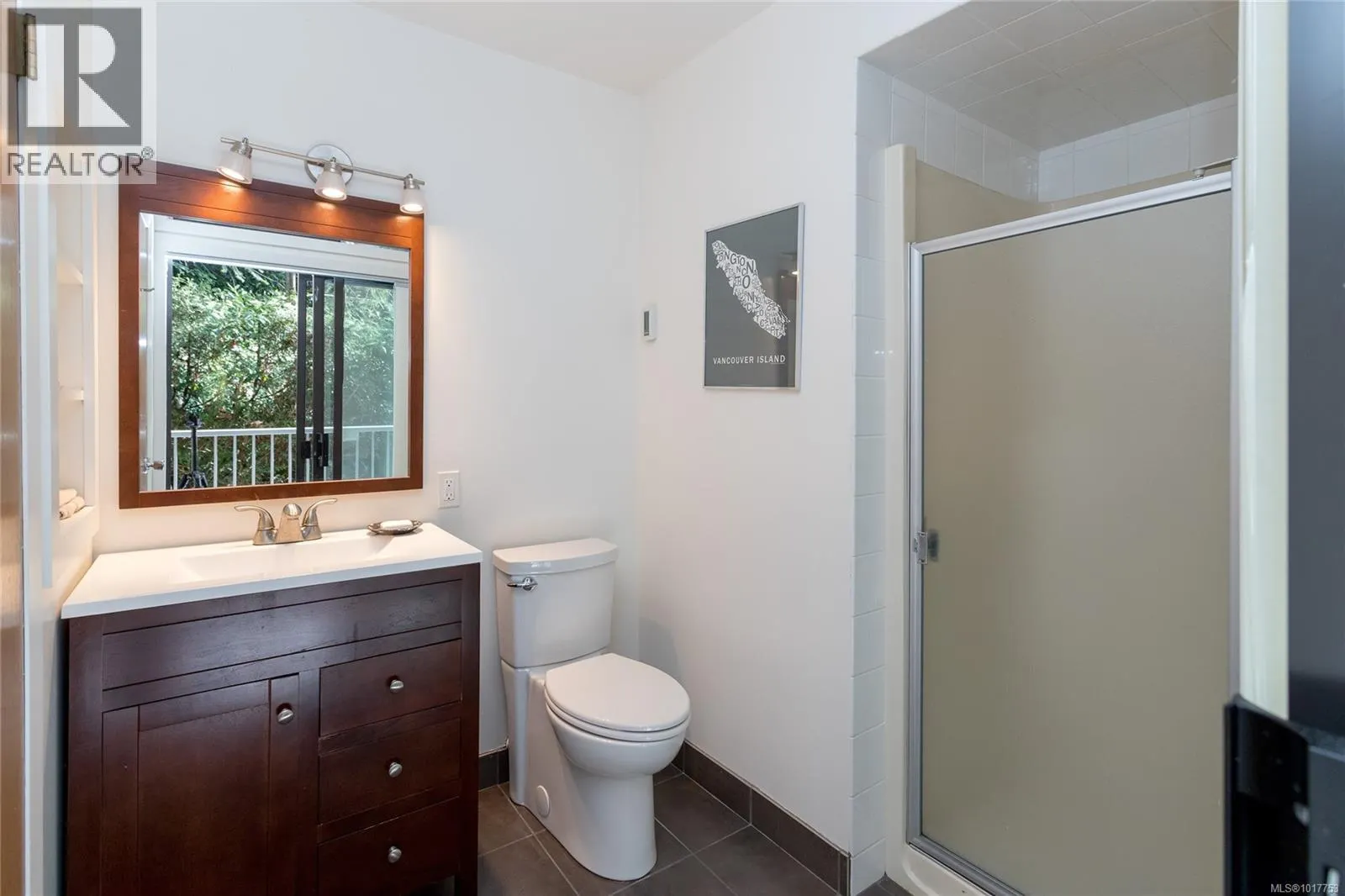 4689 Boulderwood Dr