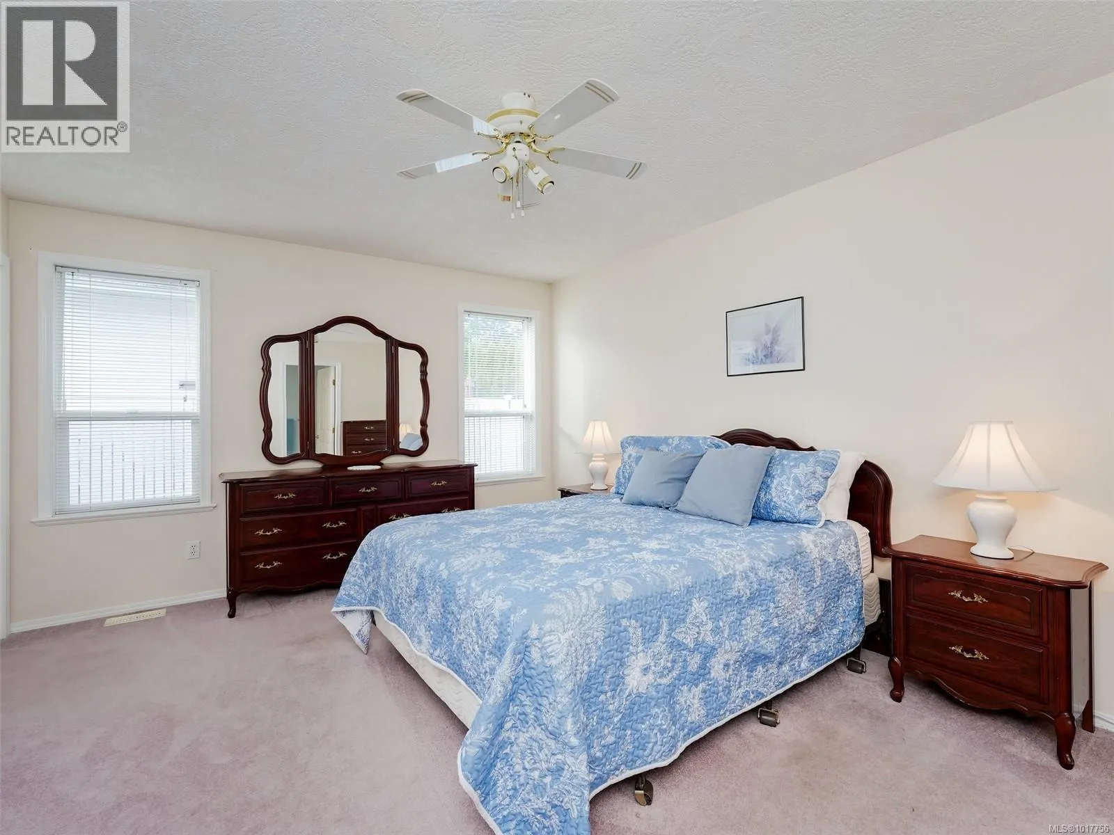 13 Eagle Lane