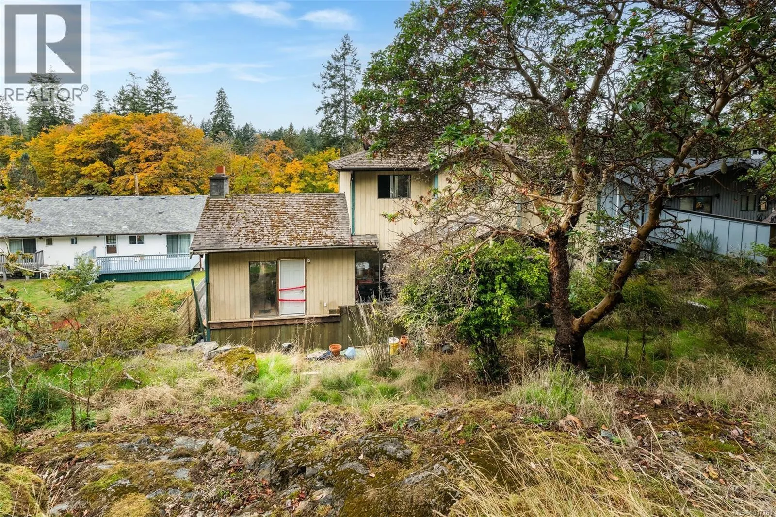 2486 Jeanine Dr