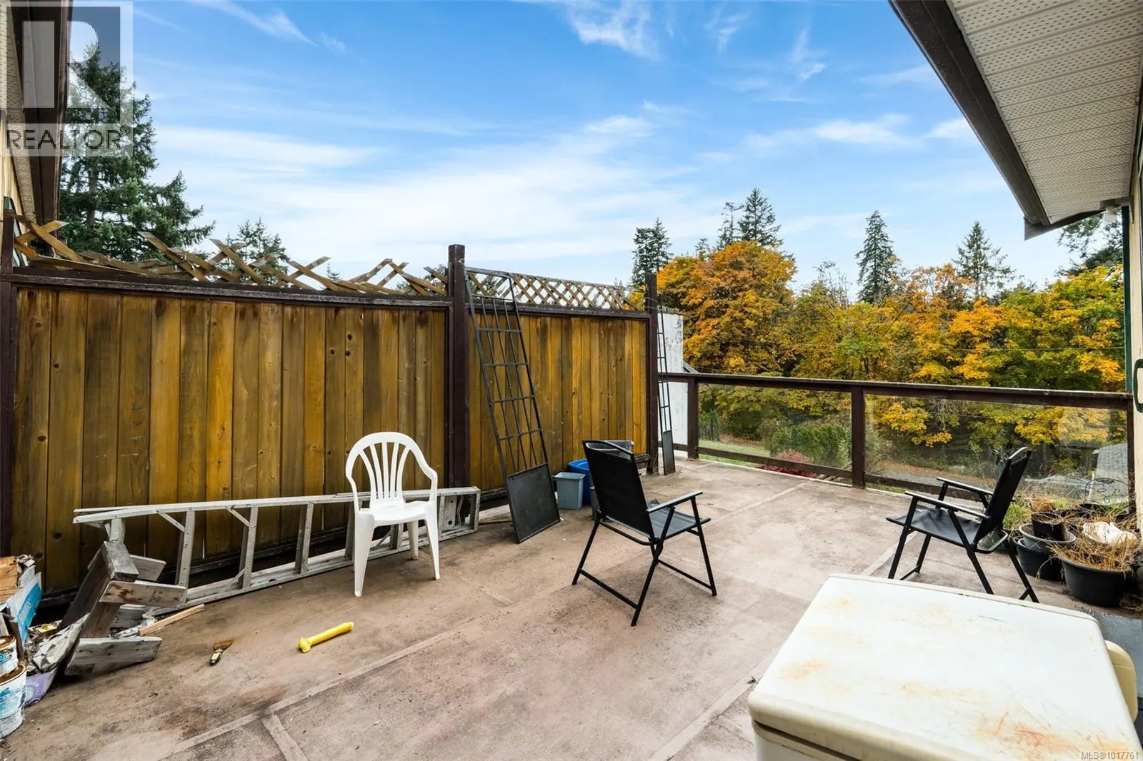 2486 Jeanine Dr