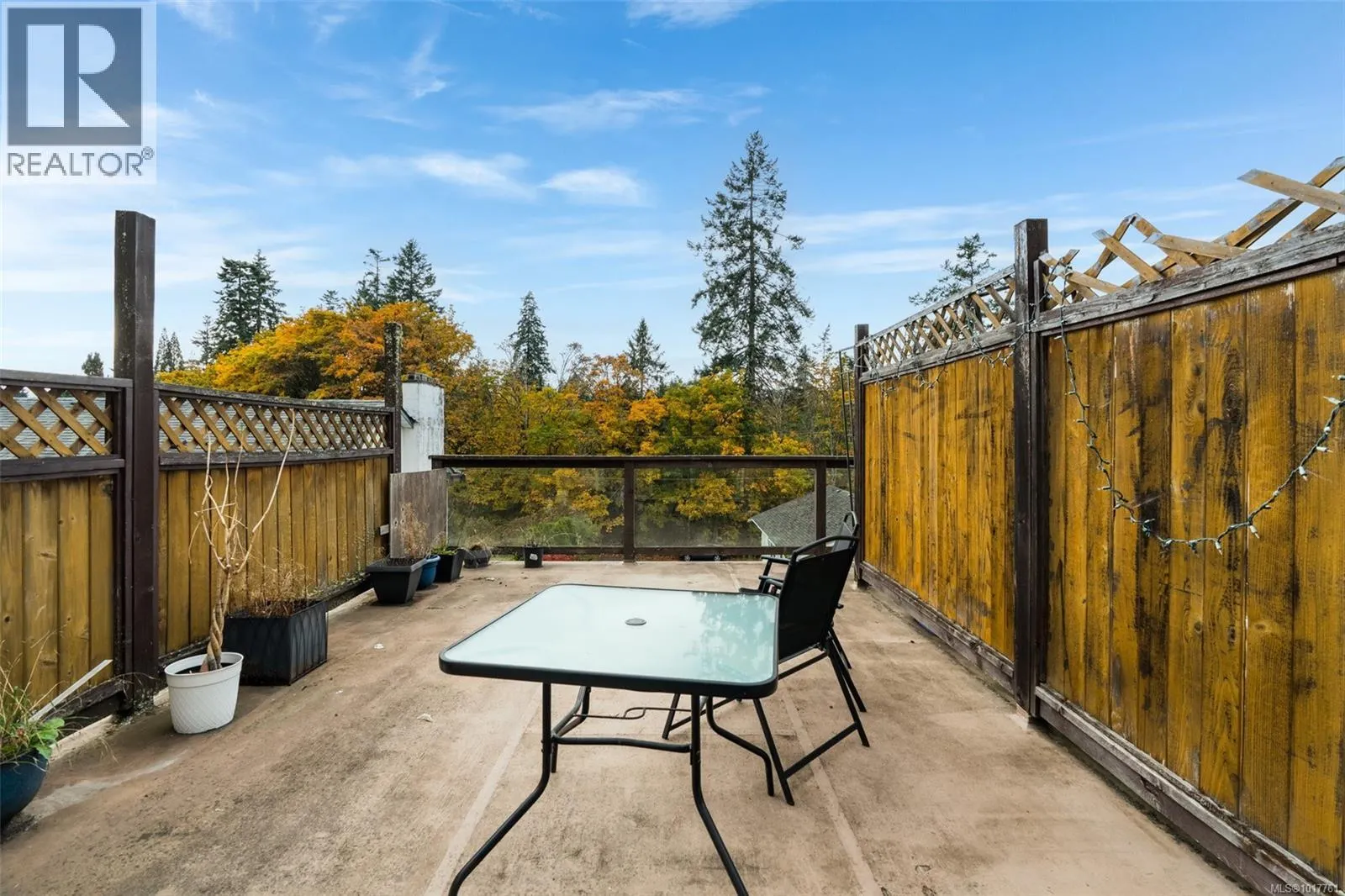 2486 Jeanine Dr