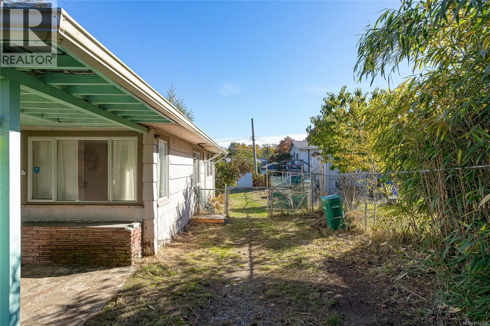 444 Hamilton Ave