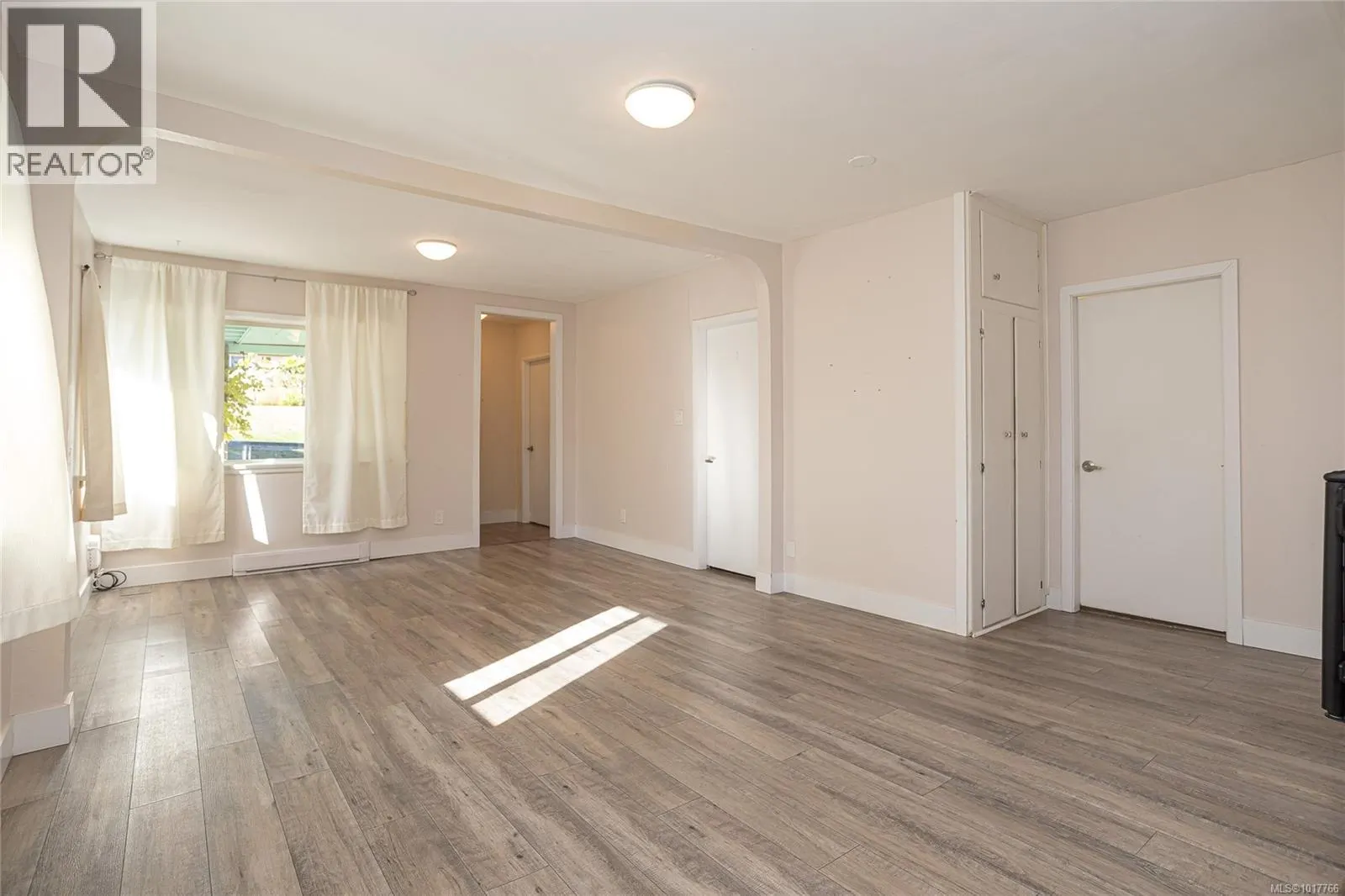444 Hamilton Ave